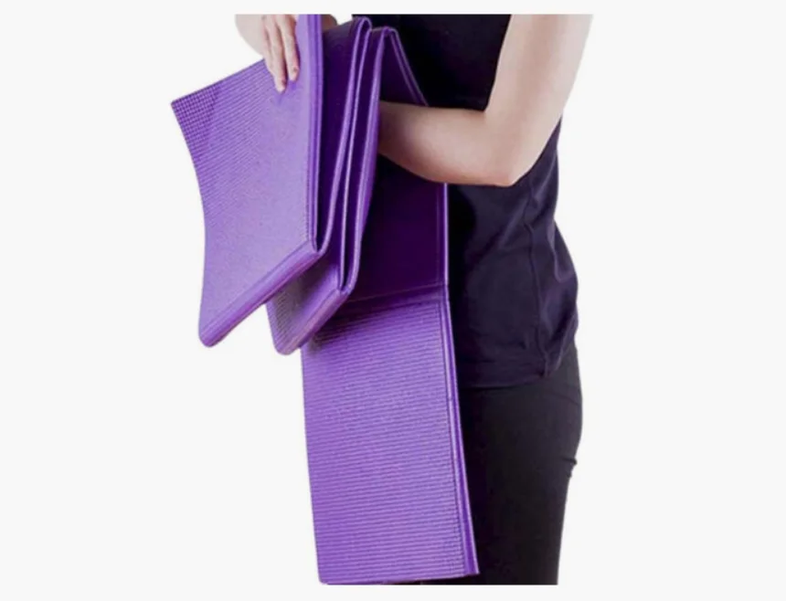 مت یوگا و پیلاتس PVC تاشو 4 میلی متری 4 مت یوگا و پیلاتس PVC تاشو 4 میلی متری