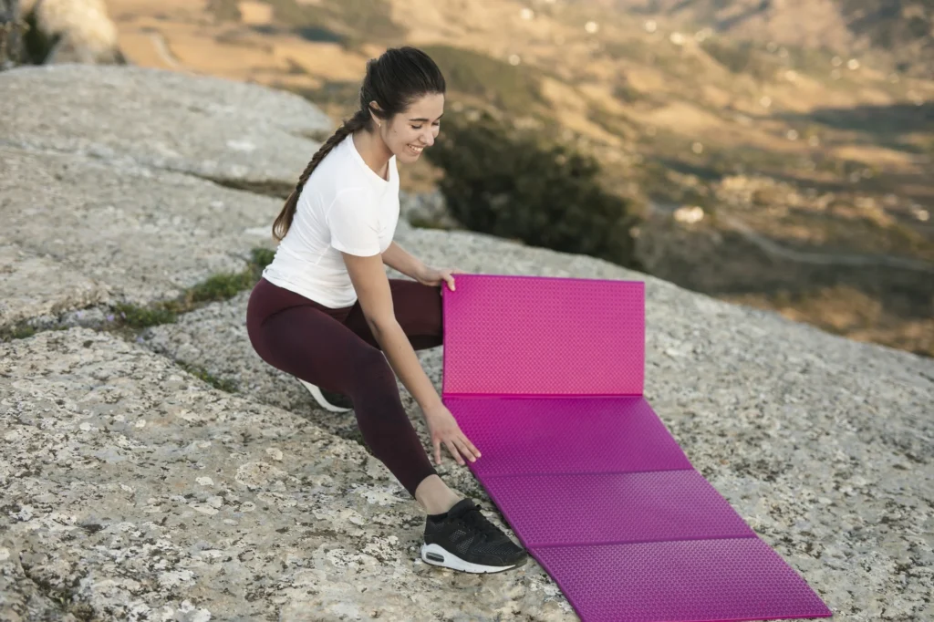 مت یوگا و پیلاتس PVC تاشو 4 میلی متری 5 مت یوگا و پیلاتس PVC تاشو 4 میلی متری