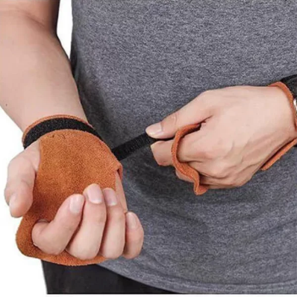 کف بند بدنسازی 3 انگشتی هندگریپ 2 کف بند بدنسازی 3 انگشتی هندگریپ