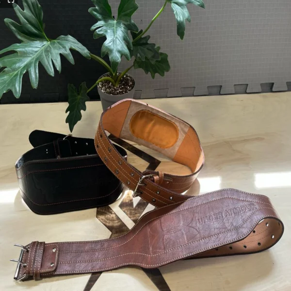 کمربند بدنسازی اندر آرمورunder armour